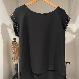 Forever 21 studded sleeve black top
